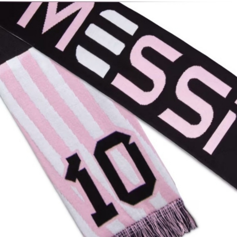 Adidas Messi Miami Reverible Soccer/Football Black and Pink Scarf. NWT - Picture 1 of 7